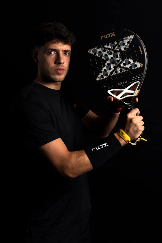 NOX AT10 Genius 18K Alum 2026 by AGUSTÍN TAPIA